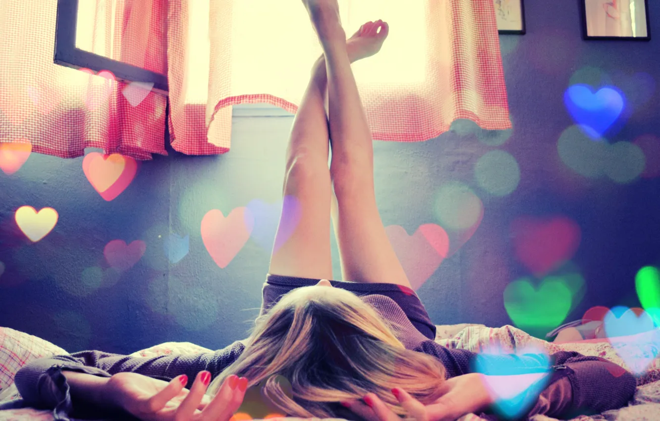 Photo wallpaper color, room, feet, heart, Girl, window, bed, hearts