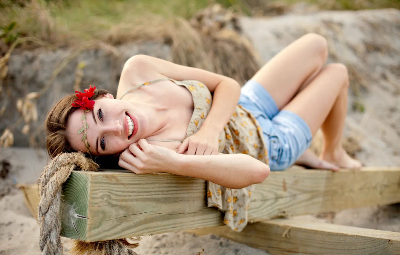 Photo wallpaper sand, girl, pose, model, Megan Coffey