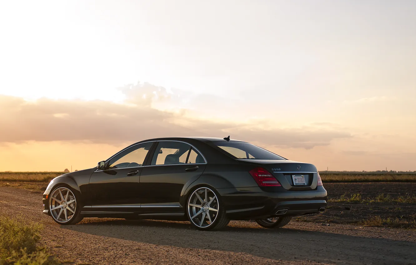 Photo wallpaper the sky, black, Mercedes-Benz, black, S550, the rear part, Mercedes Benz