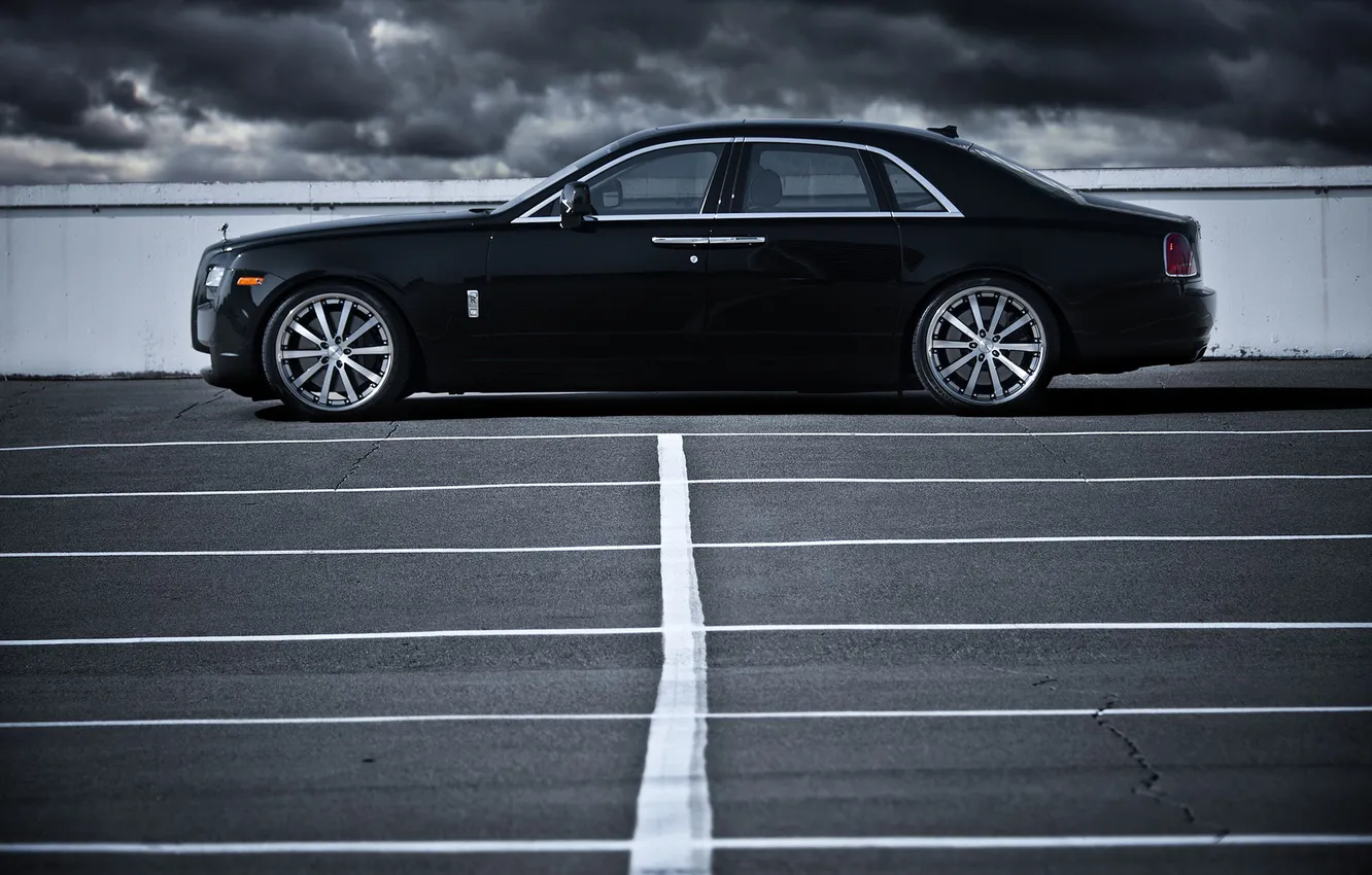 Photo wallpaper the sky, clouds, black, Rolls-Royce, Parking, Ghost, black, rolls Royce