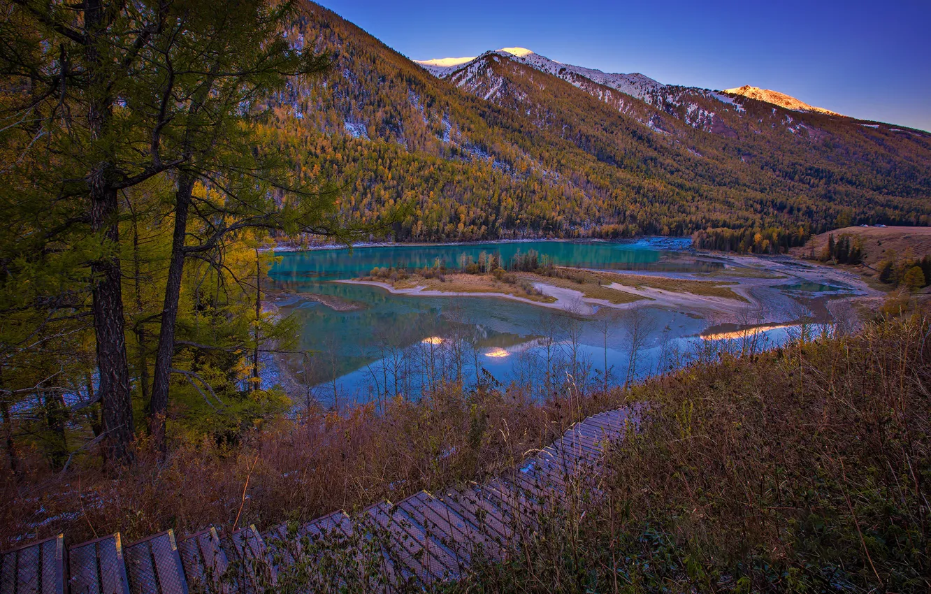 Photo wallpaper lake, trees, autumn, mountains
