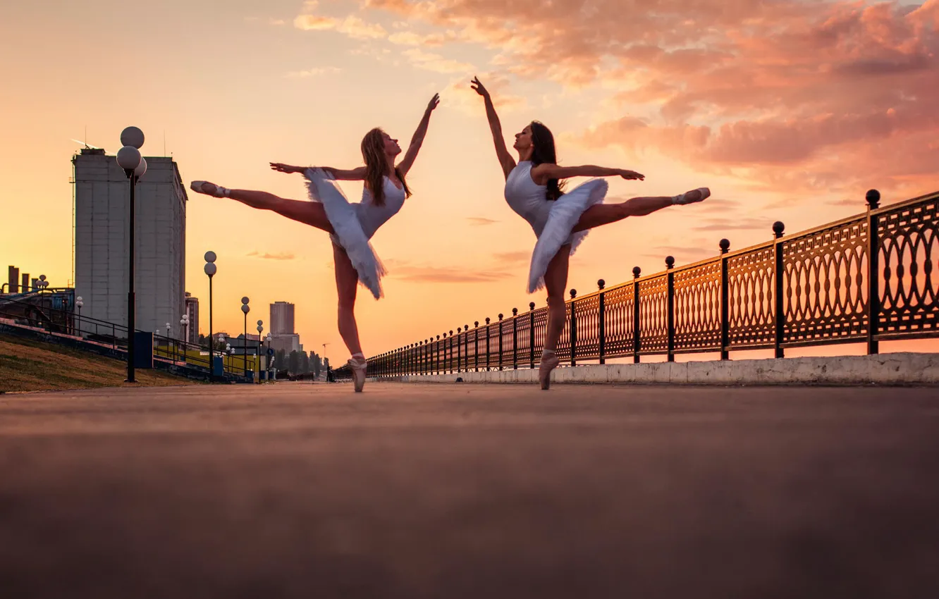 Photo wallpaper dance, ballerina, promenade, Saratov