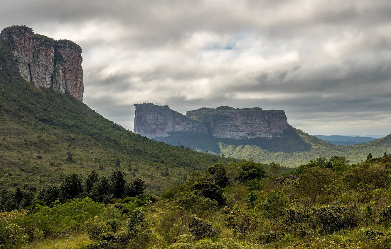 Photo wallpaper mountains, valley, Brazil, Baja, gray clouds, Chapada Diamantina