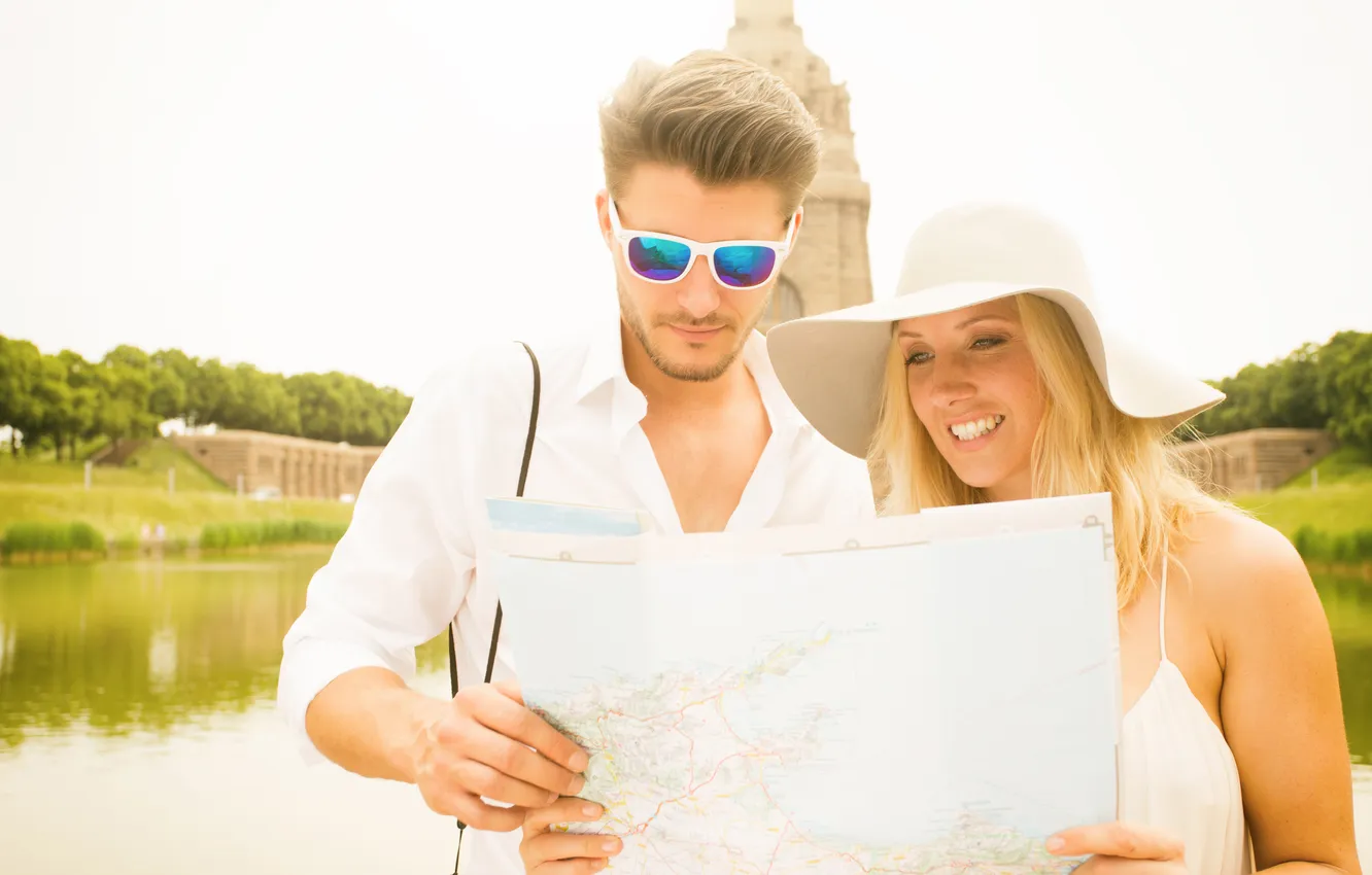 Photo wallpaper map, pair, lovers