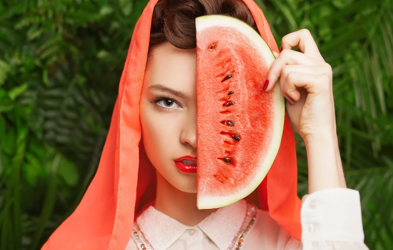 Photo wallpaper girl, makeup, watermelon, brown hair, slices
