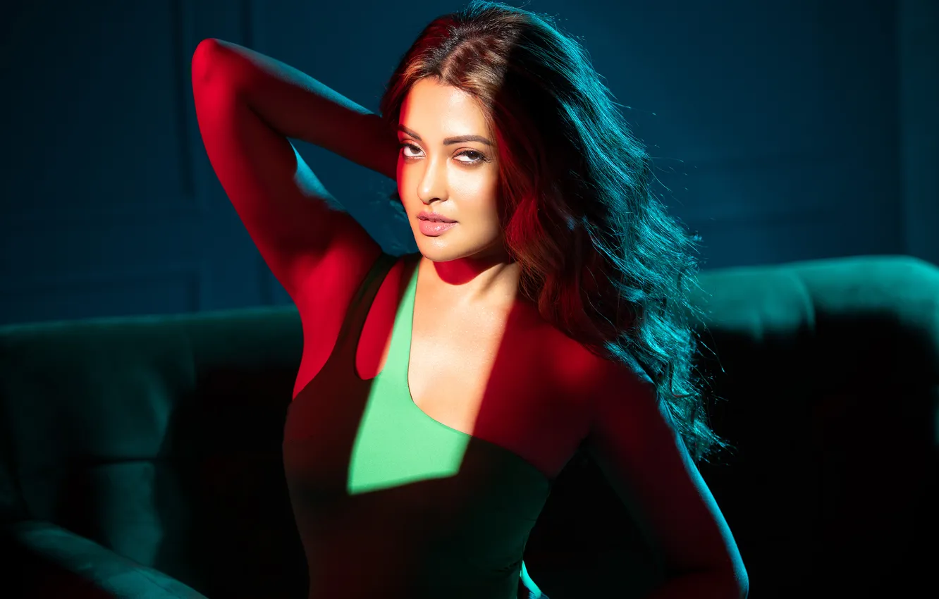 Photo wallpaper girl, hot, sexy, fashion, eyes, smile, beautiful, figure