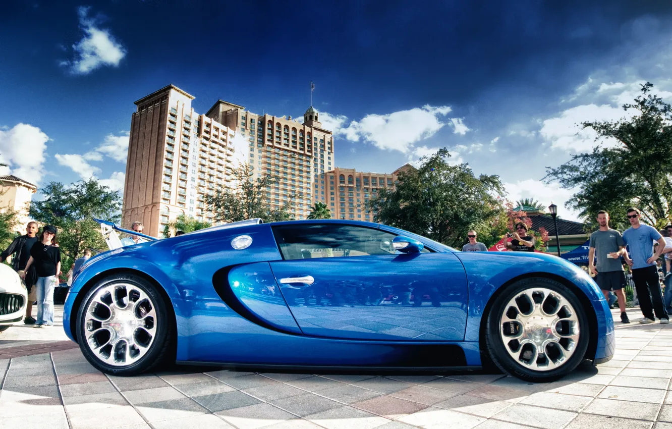 Photo wallpaper supercar, Bugatti Veyron, luxury