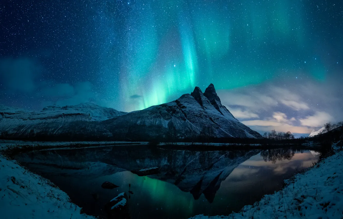 Photo wallpaper winter, snow, mountains, night, reflection, rocks, shore, tops