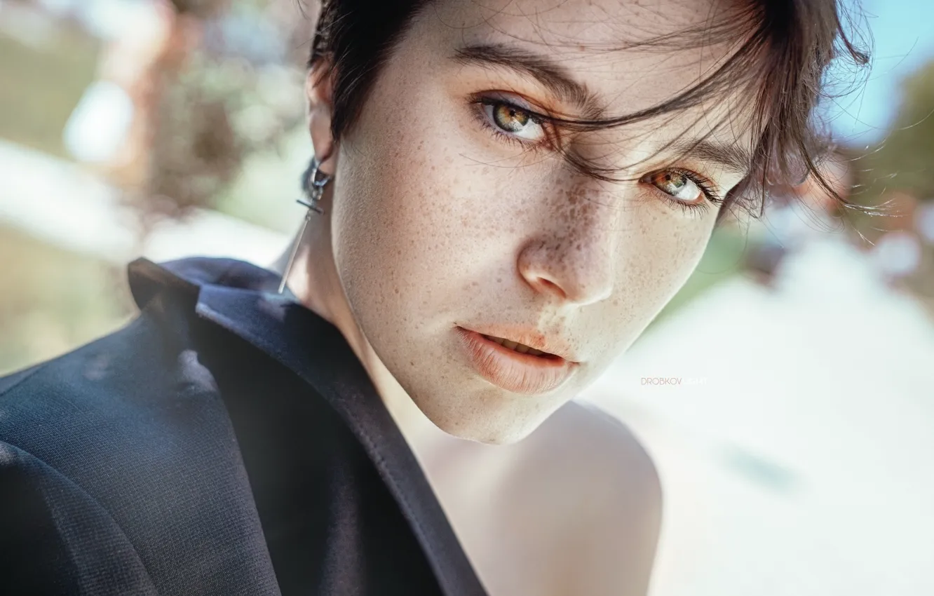 Photo wallpaper look, girl, face, portrait, freckles, freckled, Alexander Drobkov-Light, Maria Krylova