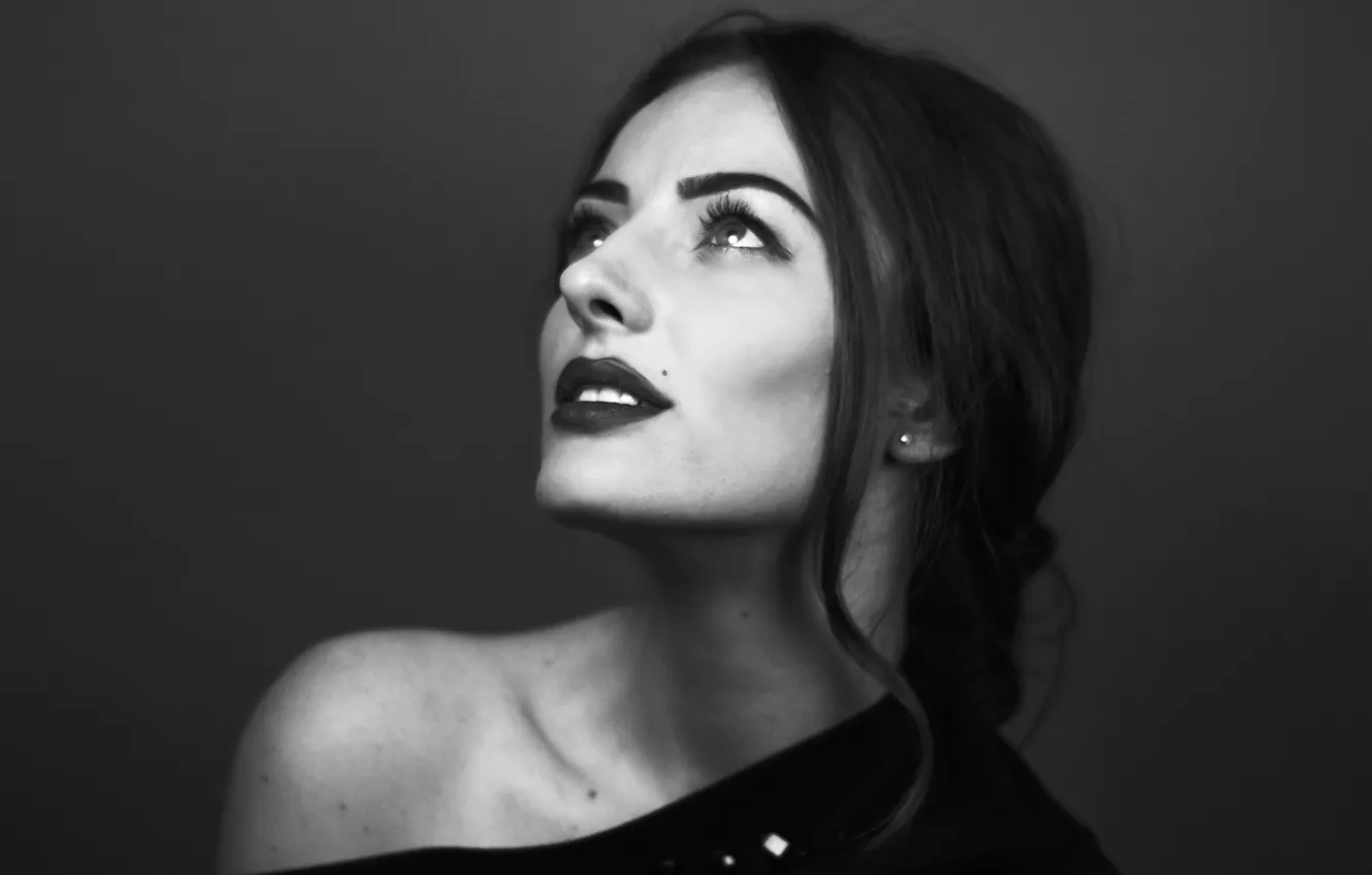 Photo wallpaper girl, portrait, black and white
