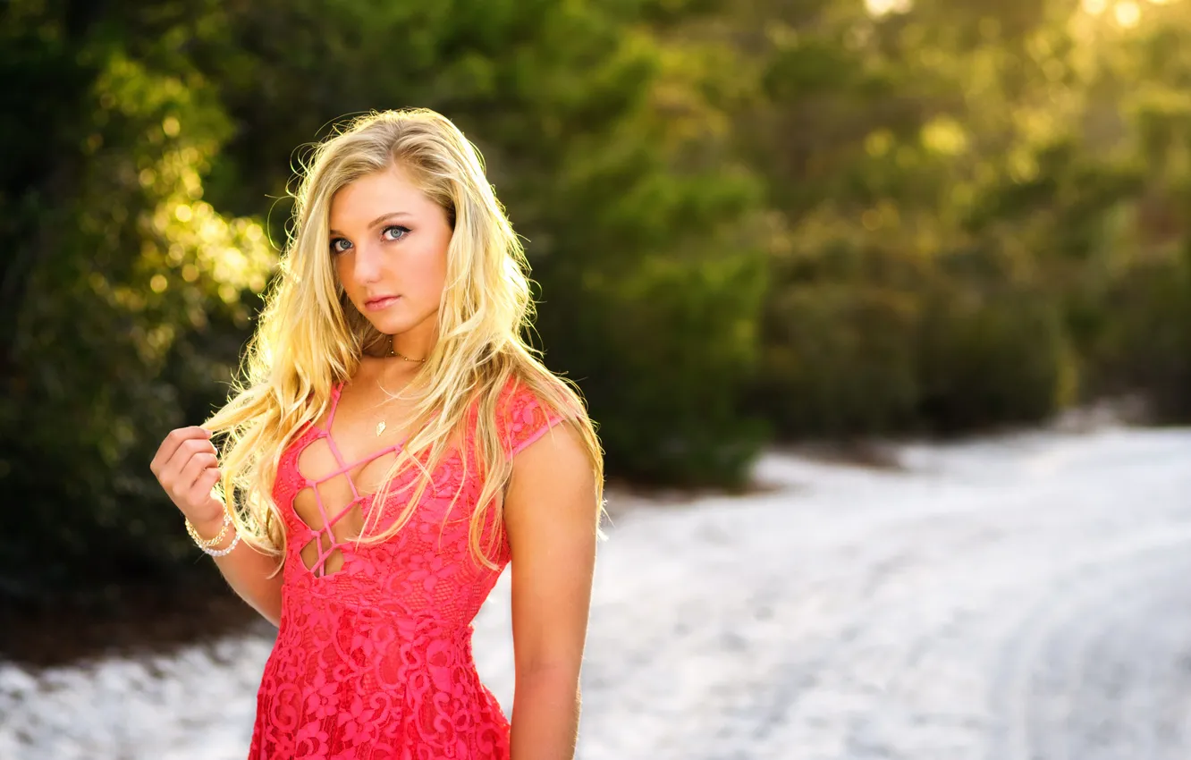 Photo wallpaper neckline, the beauty, Sunshine Nymph