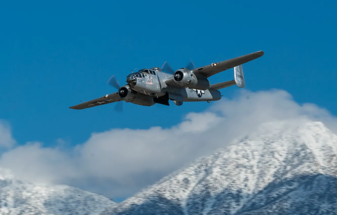 Photo wallpaper bomber, American, twin-engine, metal, quintuple, B-25 Mitchell