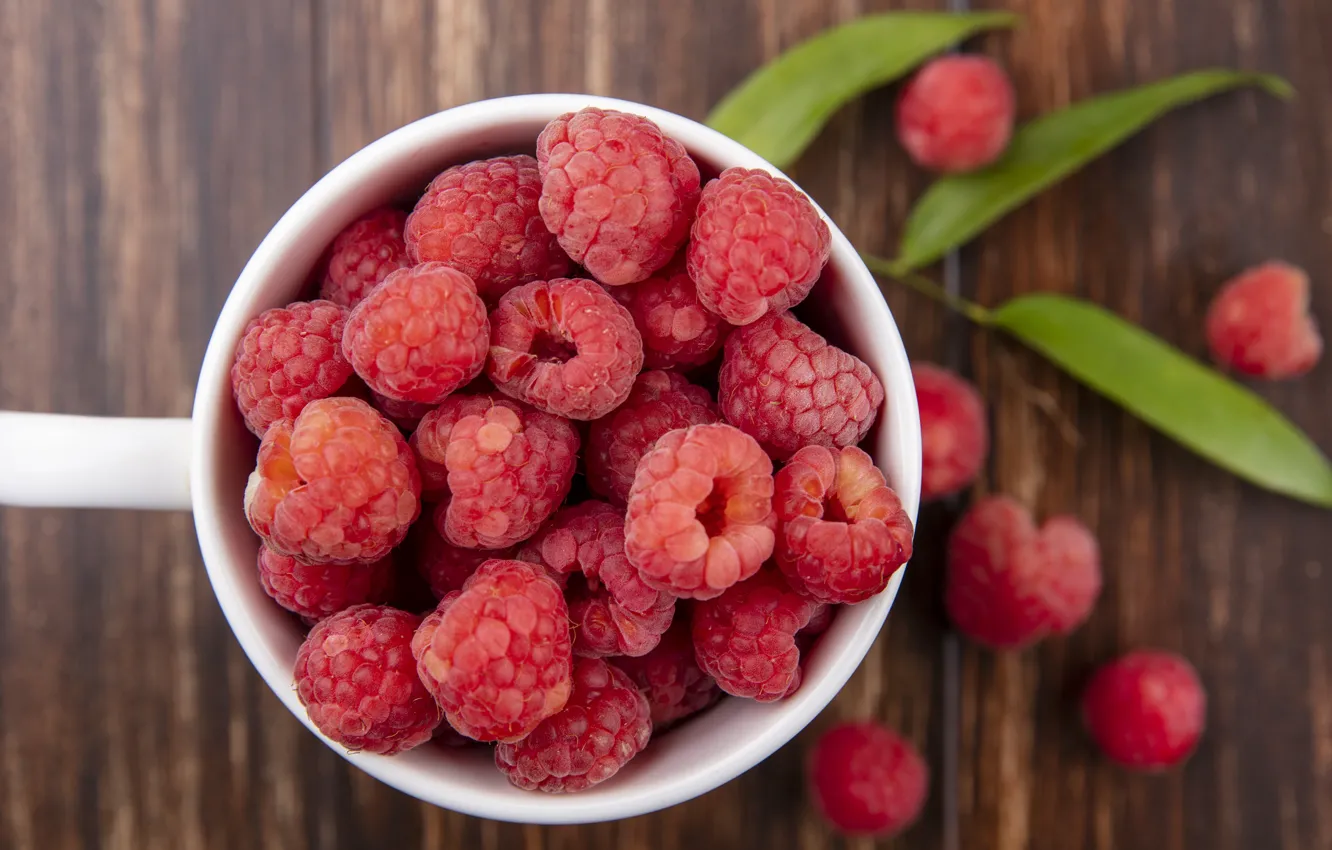 Photo wallpaper berries, raspberry, Board, mug
