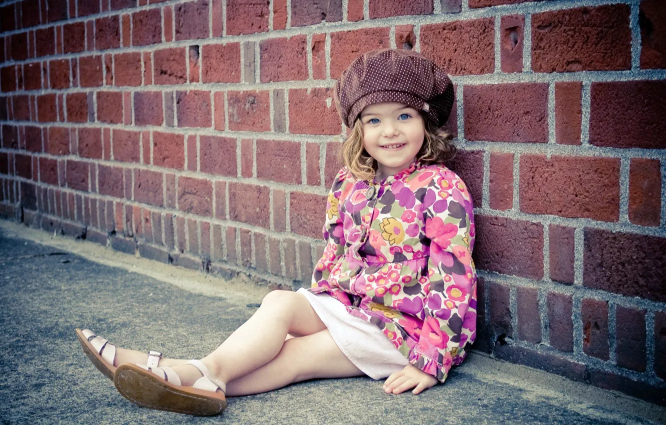 Photo wallpaper asphalt, children, background, earth, Wallpaper, mood, hat, girl