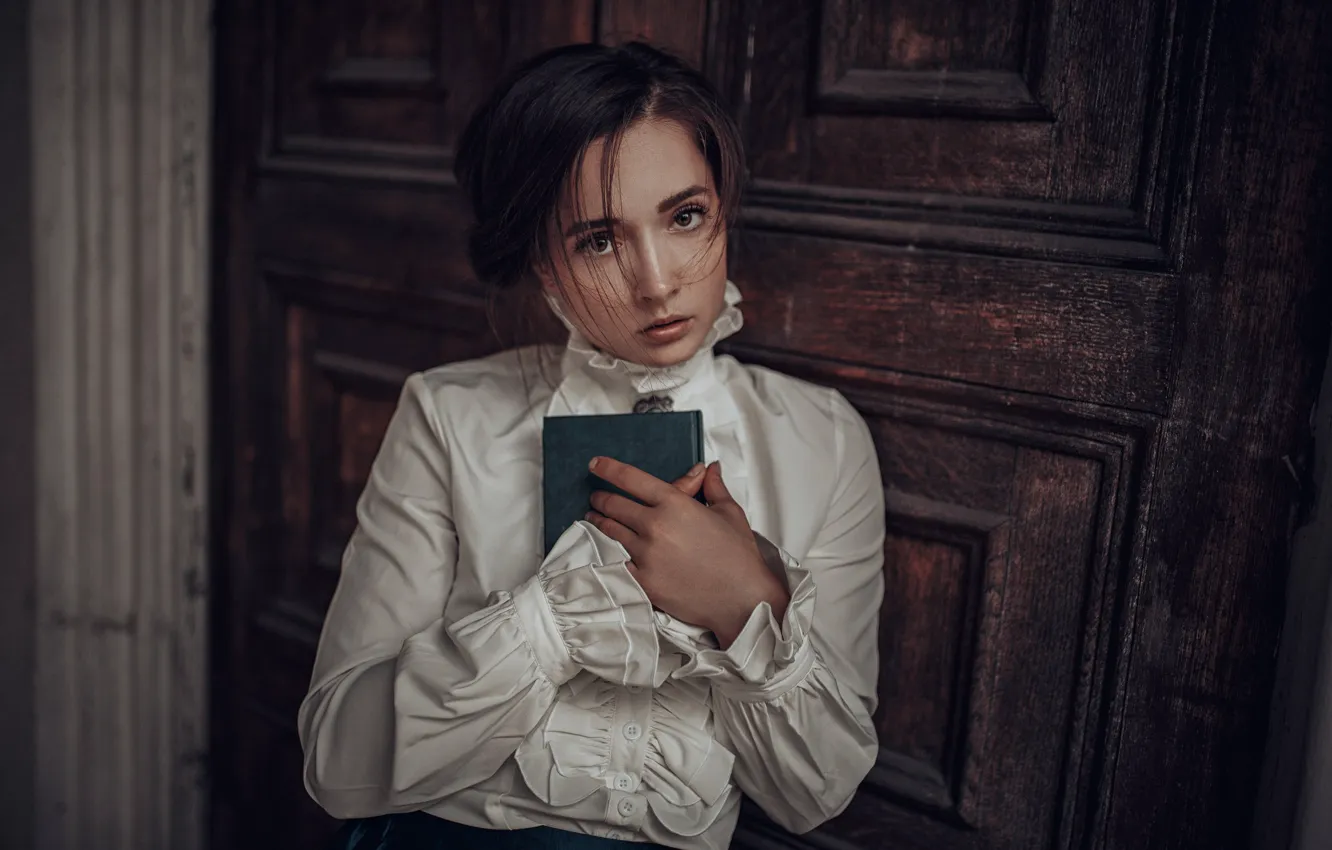 Photo wallpaper look, girl, blouse, book, faith, Hakan Erenler