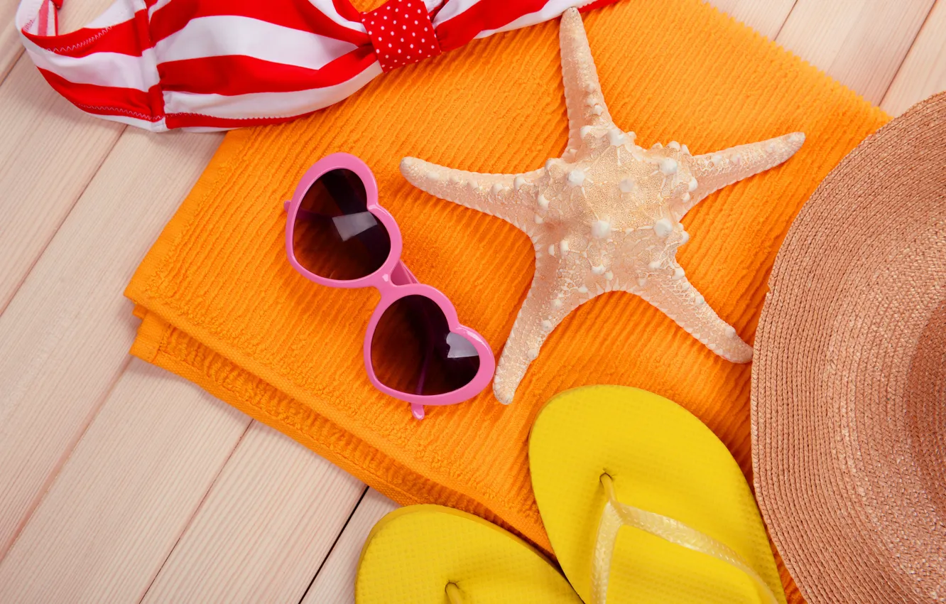 Photo wallpaper beach, summer, stay, summer, beach, sun, glasses, vacation