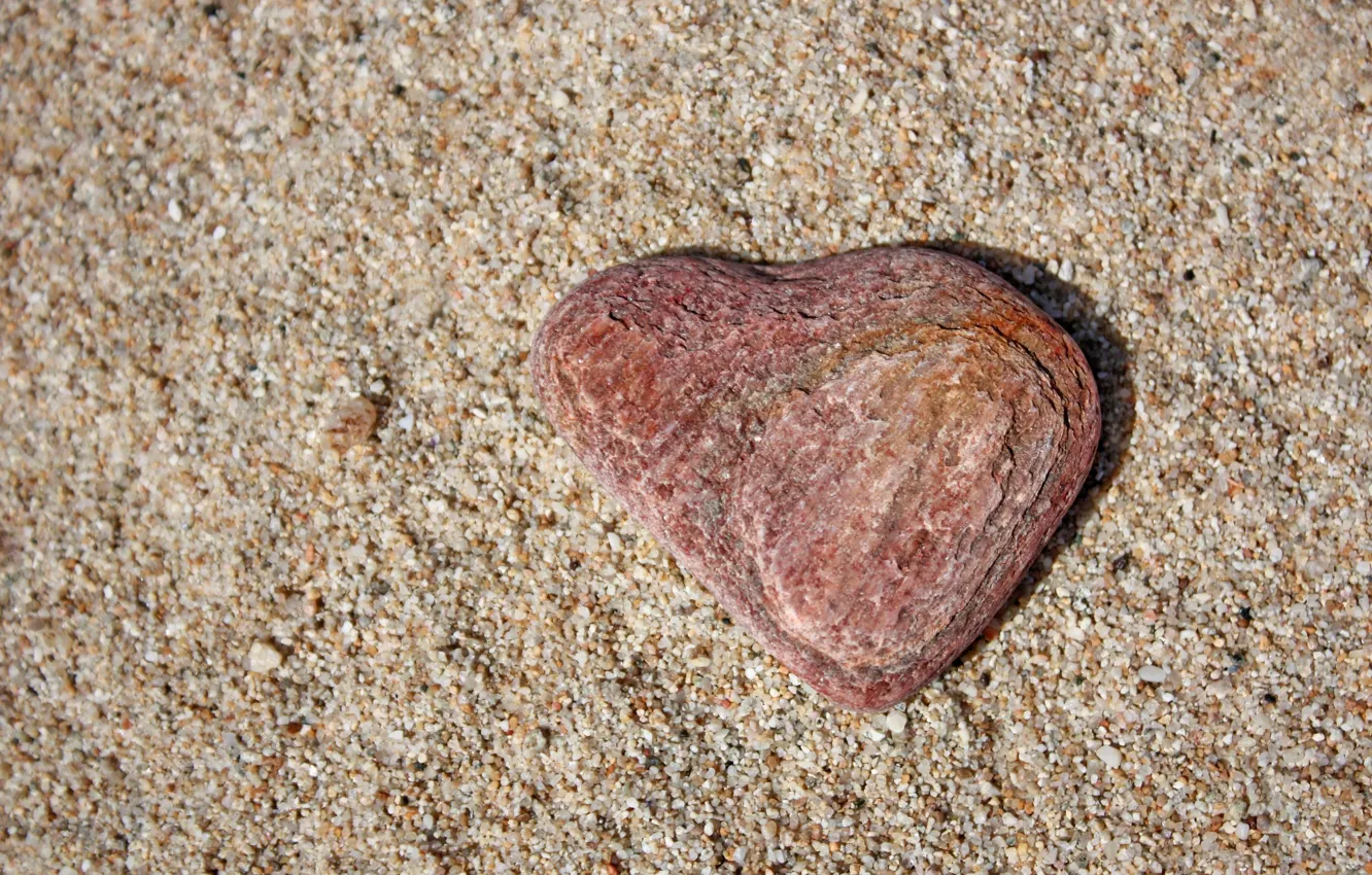 Photo wallpaper sand, stone, heart