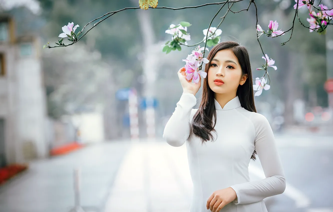 Photo wallpaper girl, street, Asian