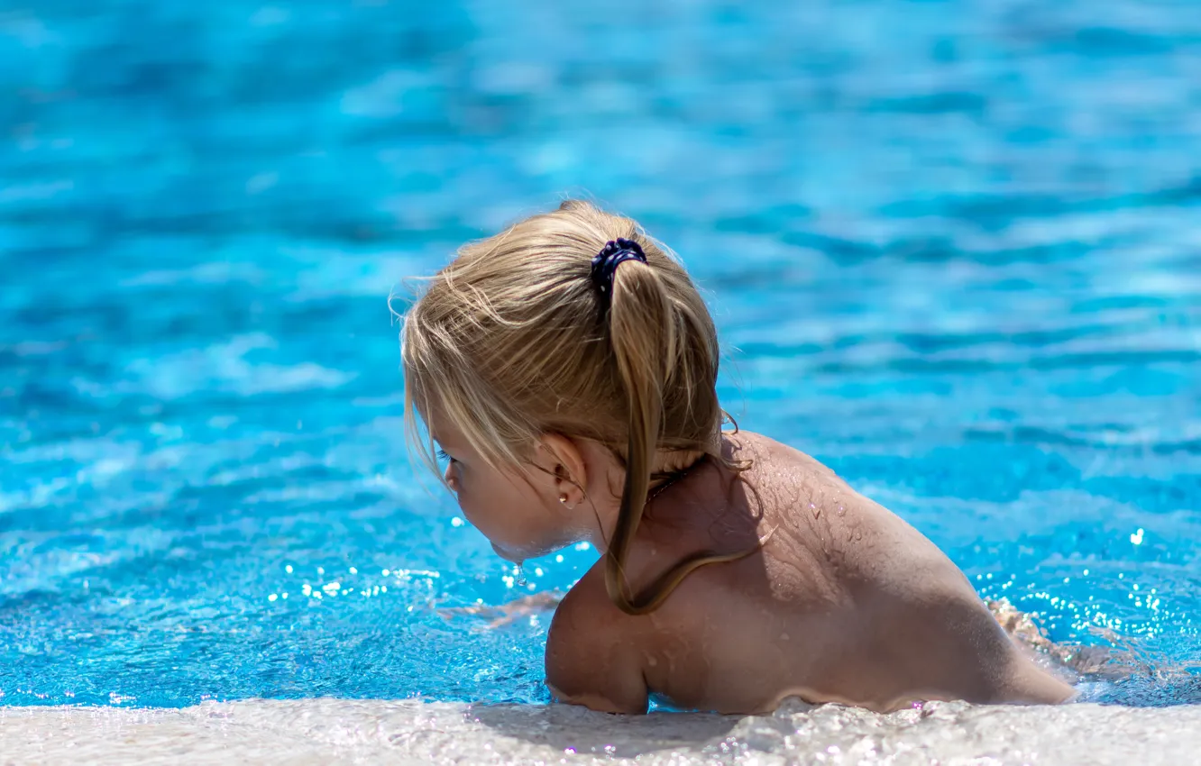 Photo wallpaper stay, earrings, pool, girl, girl, pool, blue water, swimming