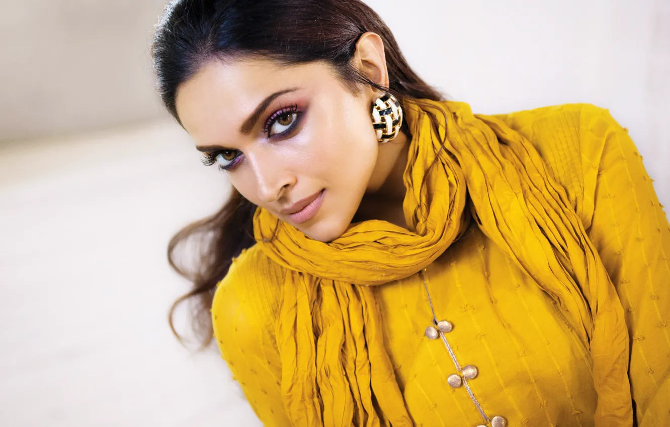 Photo wallpaper girl, fashion, eyes, smile, Deepika Padukone, bollywood, makeup, indian actress