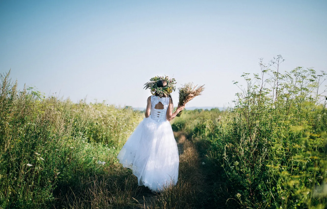 Photo wallpaper grass, girl, back, the bride, wreath