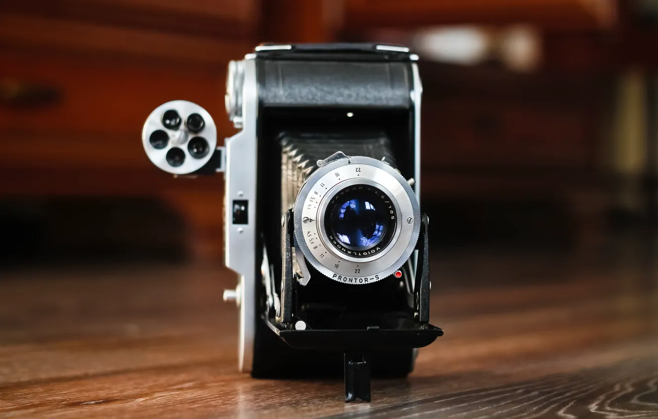Photo wallpaper the camera, rarity, Germany, Voigtländer, camera, Bessa