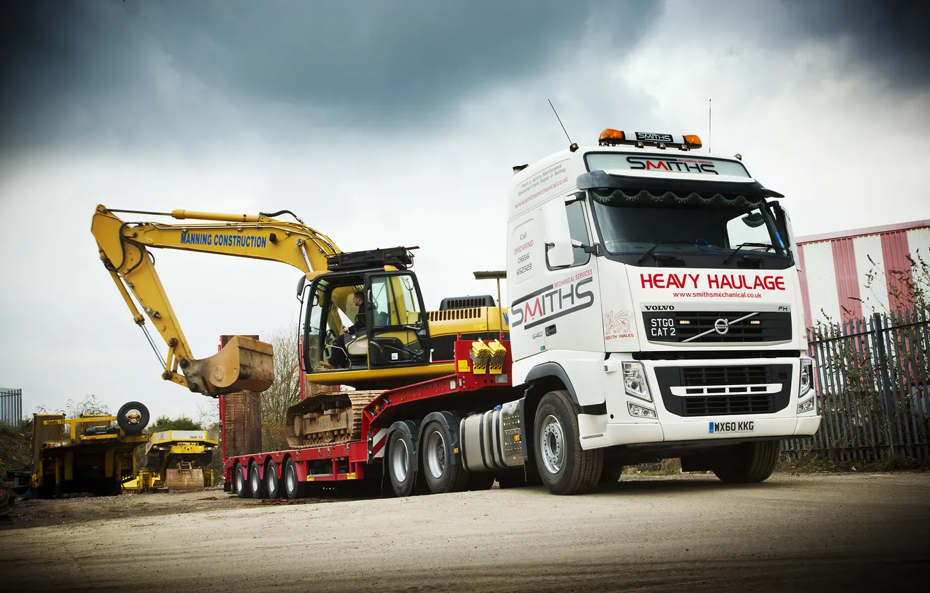Photo wallpaper Volvo, Truck, Excavator, Tractor, 540, Low thrall, FH13