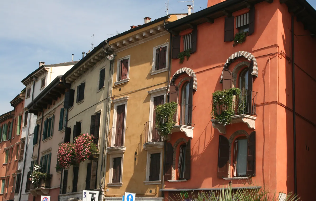 Photo wallpaper Home, Street, Italy, Building, Italy, Street, Italia, Verona