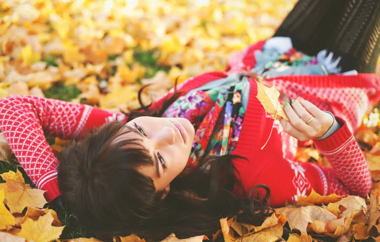 Photo wallpaper autumn, leaves, girl, nature, brunette