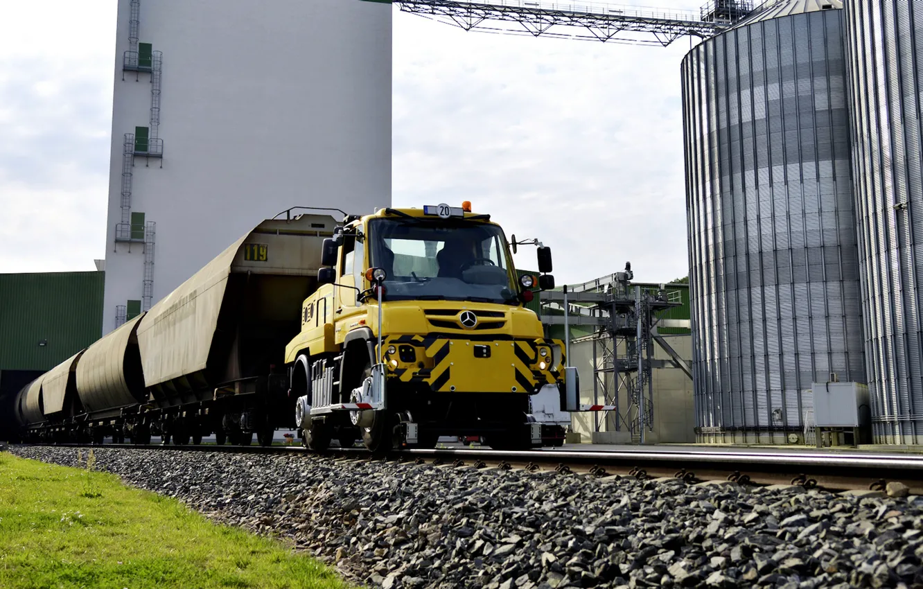 Photo wallpaper vegetation, rails, Mercedes-Benz, cars, industrial zone, tractor, machinery, Unimog