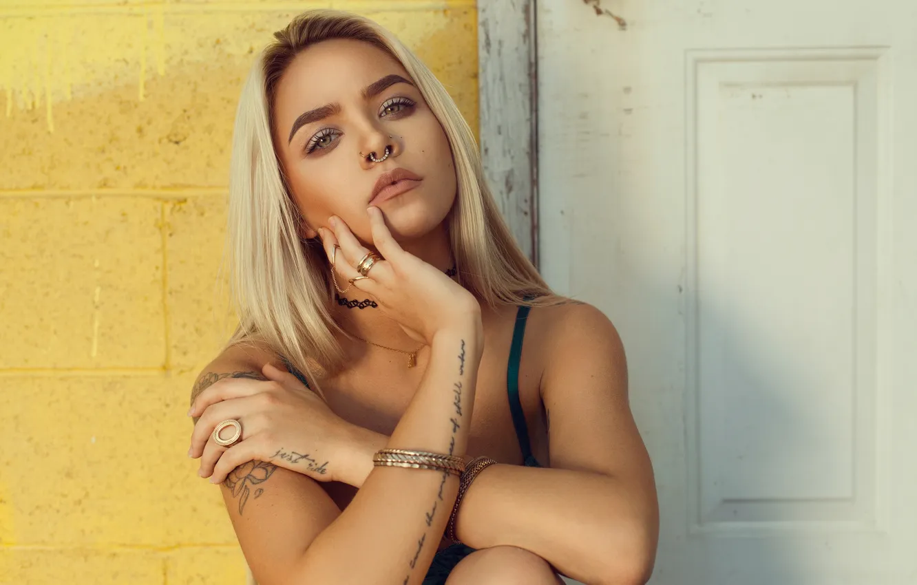 Photo wallpaper tattoos, blonde, look, sexy