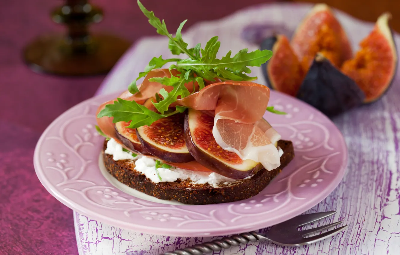 Photo wallpaper cheese, sandwiches, figs, ham