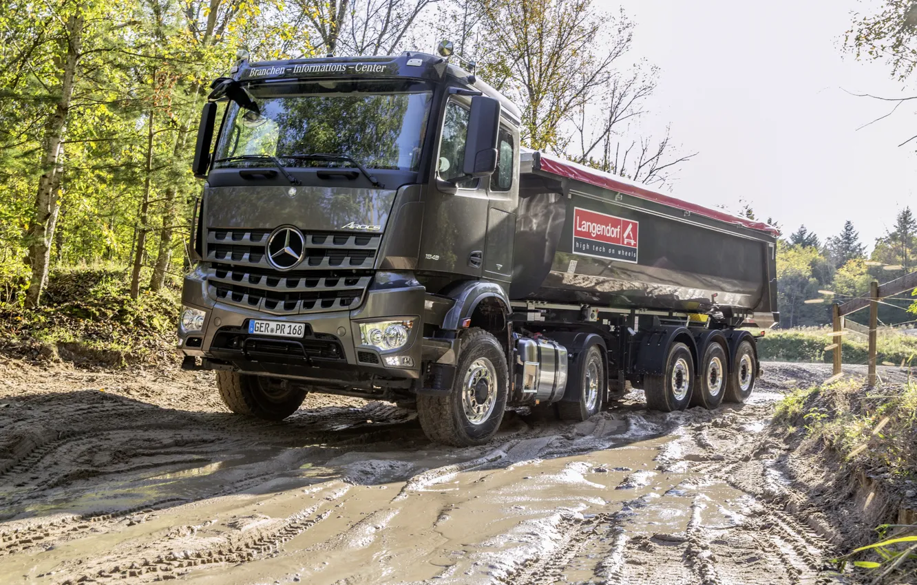 Photo wallpaper Mercedes-Benz, dirt, tractor, dump truck, 4x2, Arocs, the trailer