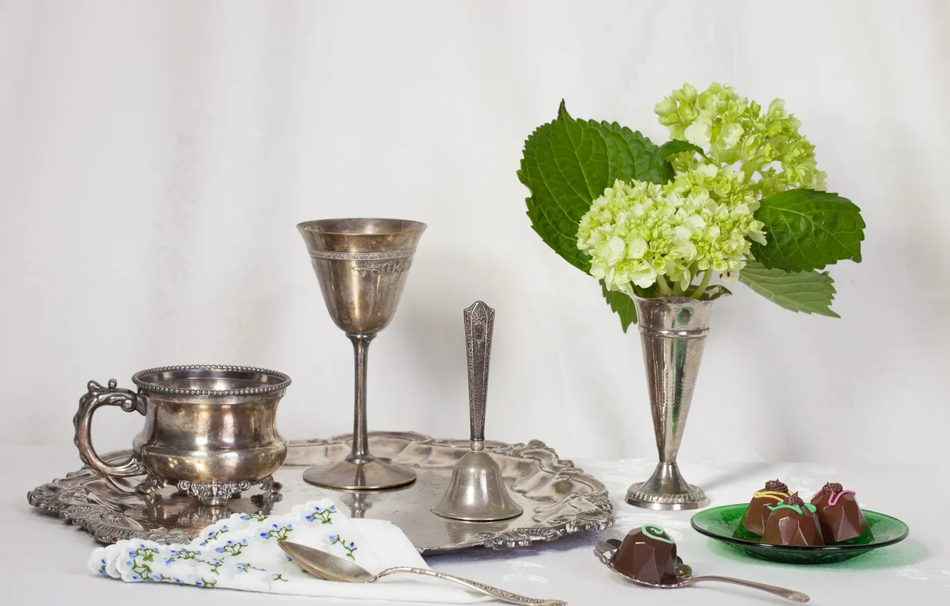 Photo wallpaper candy, dishes, bell, hydrangea