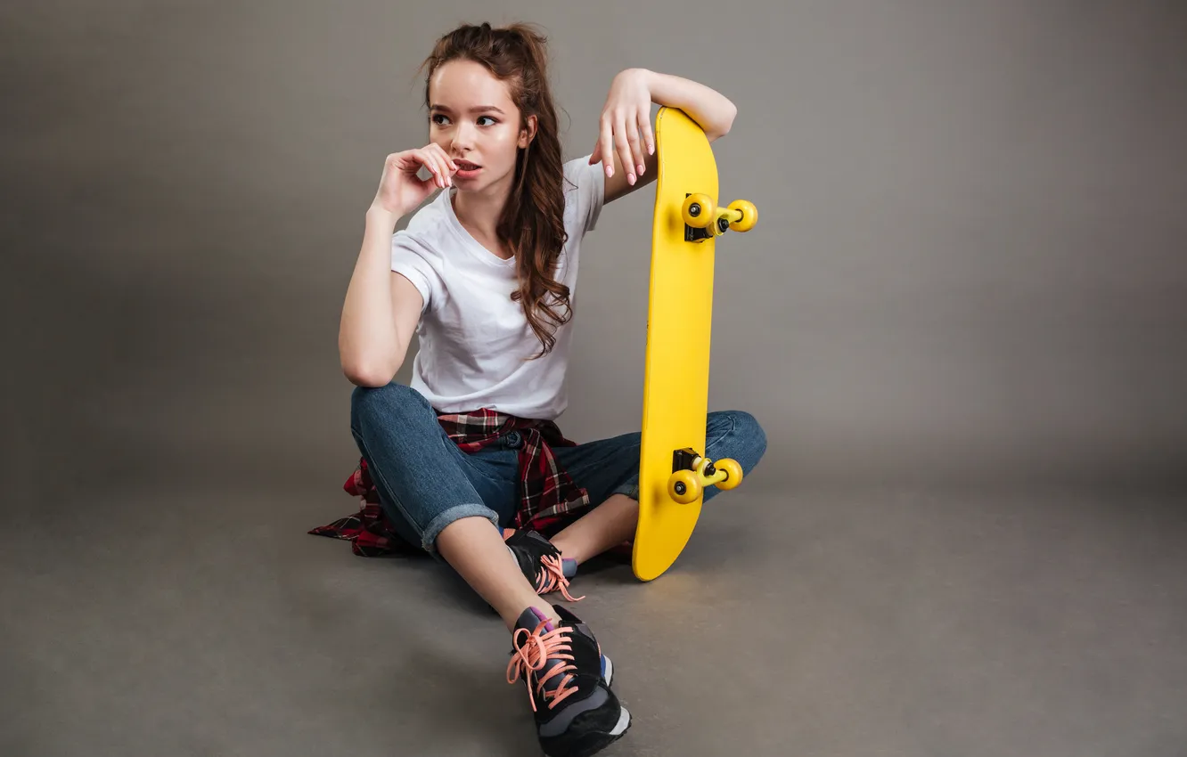 Photo wallpaper girl, long hair, woman, beautiful, model, jeans, sweet, t-shirt