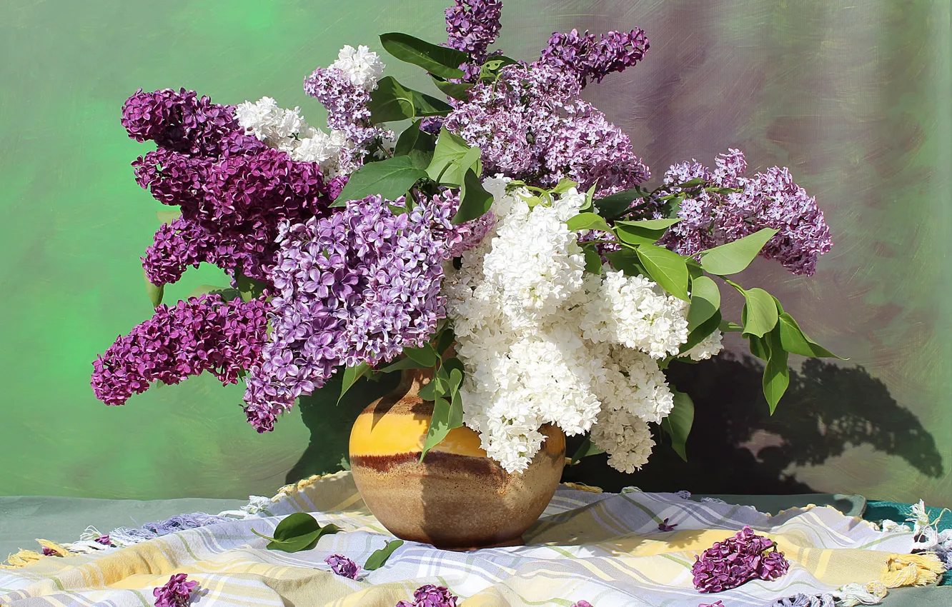 Photo wallpaper white, light, flowers, table, background, bouquet, fabric, vase