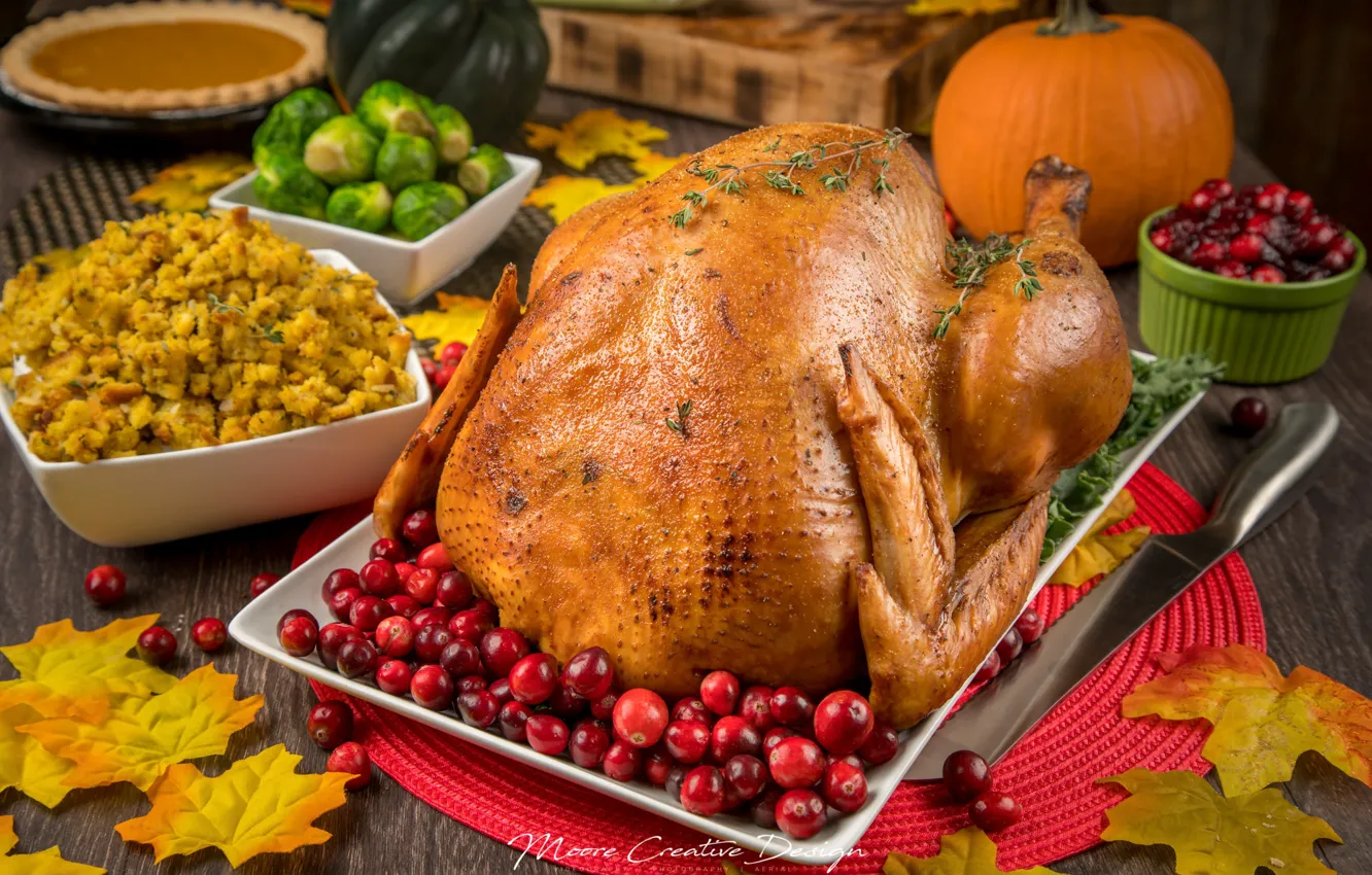 Photo wallpaper bird, pumpkin, Turkey, cranberry, Brussels sprouts