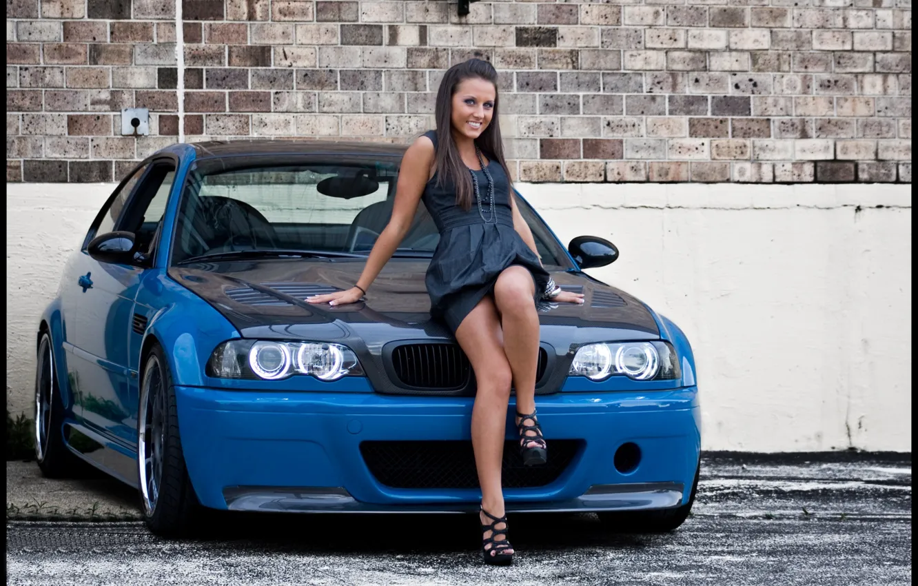 Photo wallpaper auto, look, girl, smile, BMW