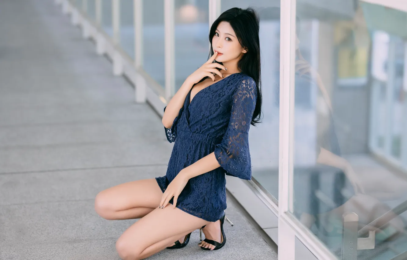 Photo wallpaper look, pose, model, portrait, makeup, dress, brunette, hairstyle