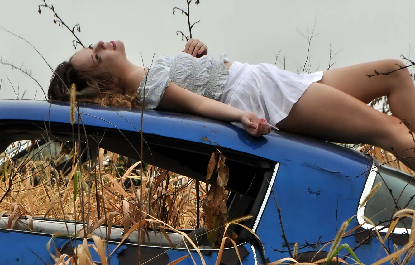 Photo wallpaper machine, girl, pose