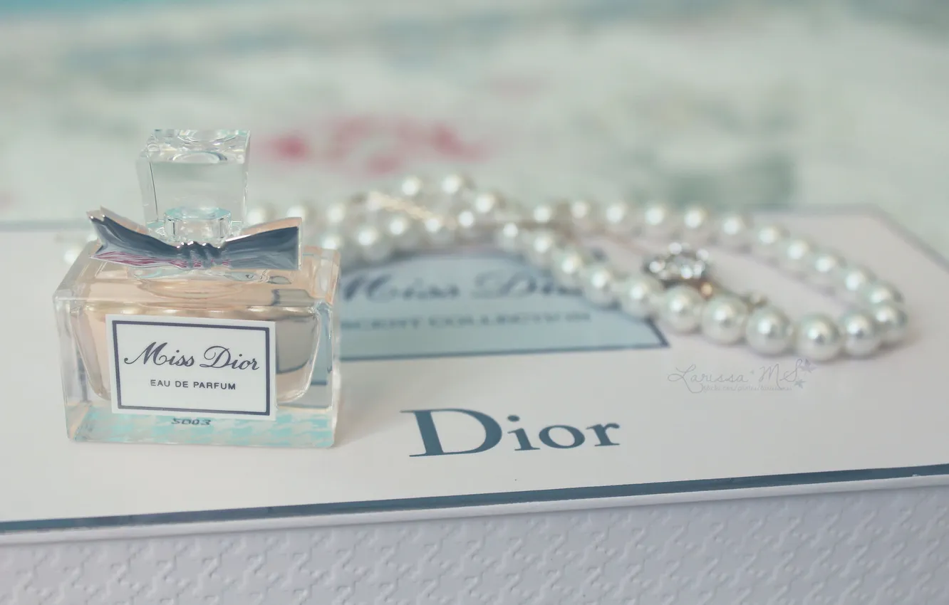 Wallpaper perfume, pearl, bottle, perfume, dior, miss dior for mobile ...