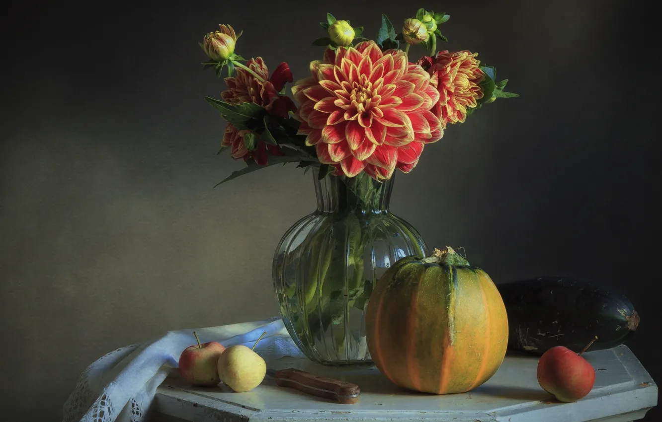 Photo wallpaper apples, pumpkin, Dahlia
