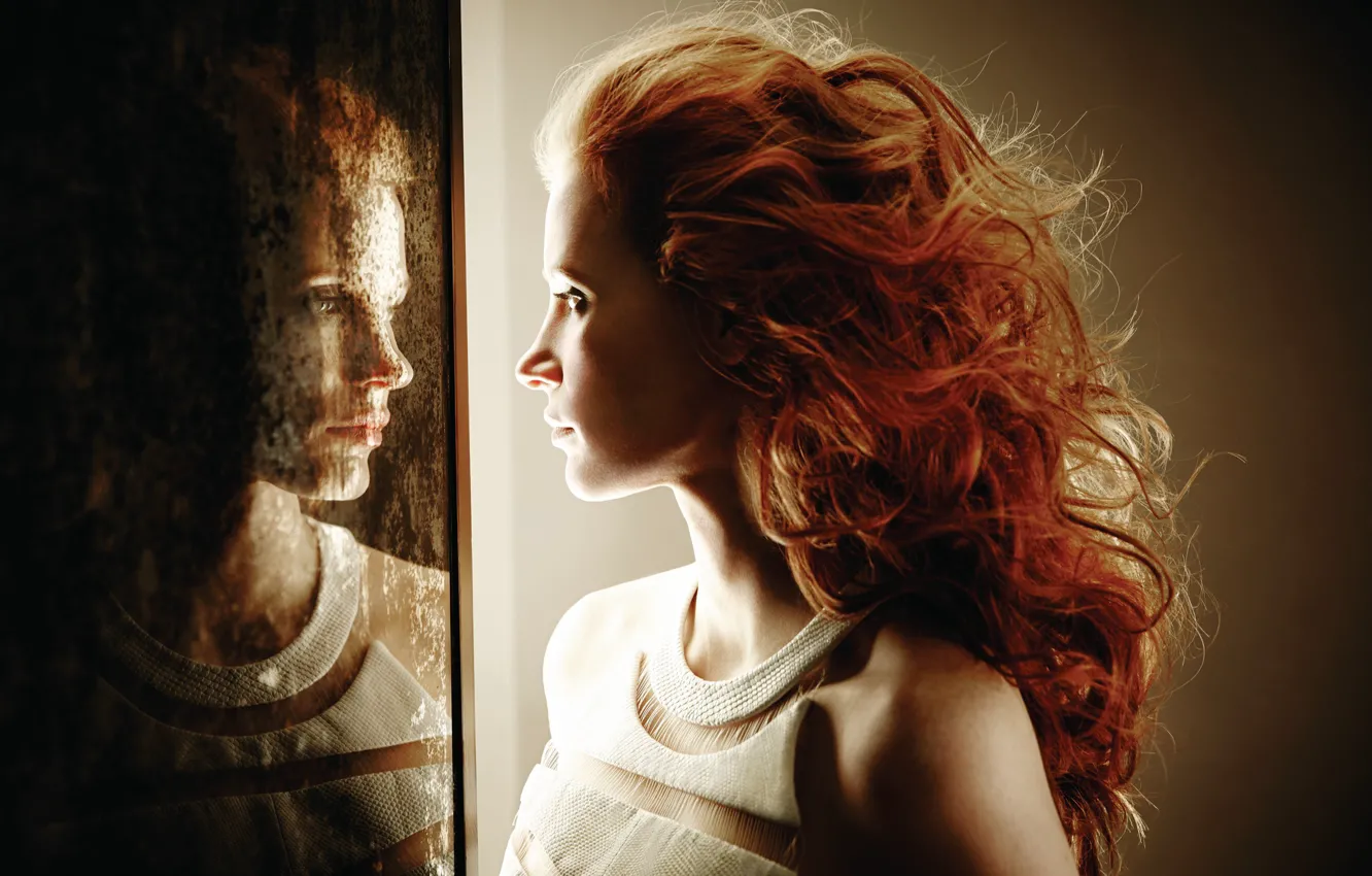Photo wallpaper profile, red, curls, Jessica Chastain