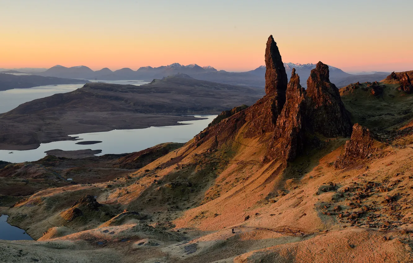 Photo wallpaper mountains, hills, people, morning, Scotland, photographer, Isle of Skye, the archipelago of the Inner Hebrides