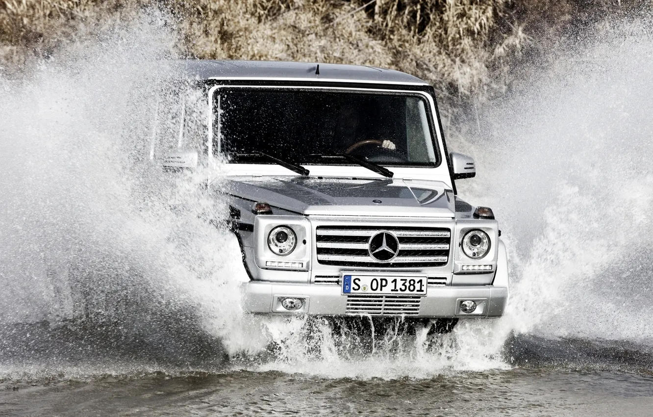 Photo wallpaper water, squirt, Mercedes-Benz, Mercedes, jeep, SUV, the front, g