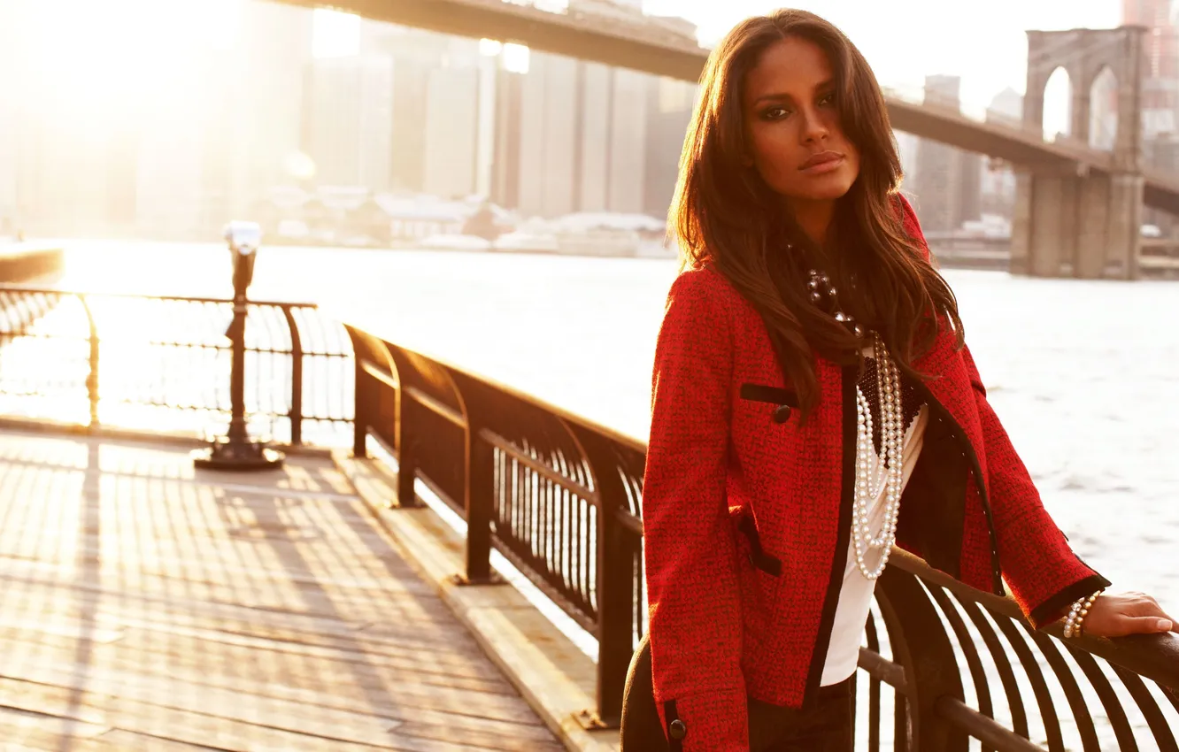 Photo wallpaper girl, the sun, bridge, river, model, hair, New York, America