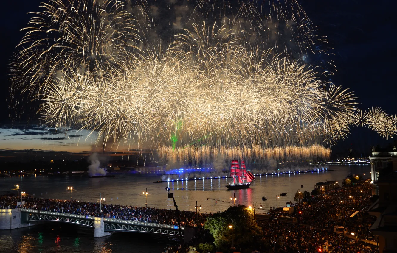 Photo wallpaper Saint Petersburg, brig, Fireworks, Scarlet sails, Tre Kronor, ShennikovSV