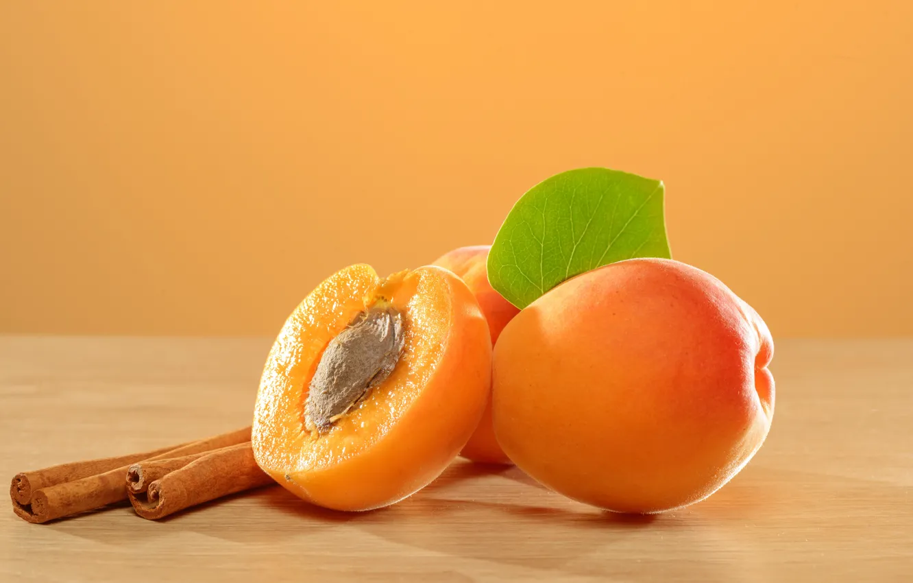 Photo wallpaper fruit, cinnamon, apricots, apricot