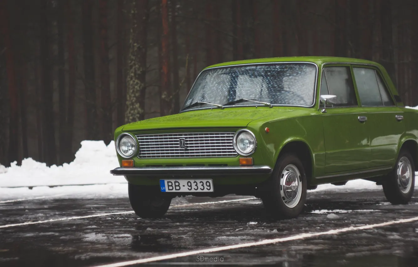 Photo wallpaper snow, Winter, penny, green, Lada, 2101, Latvia, Sdmedia