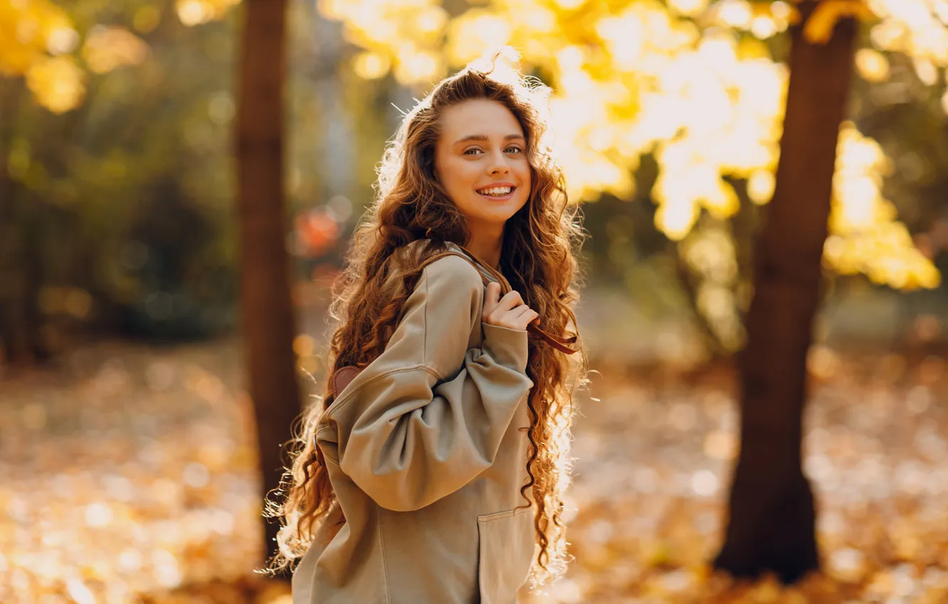 Photo wallpaper autumn, look, girl, light, joy, yellow, nature, pose